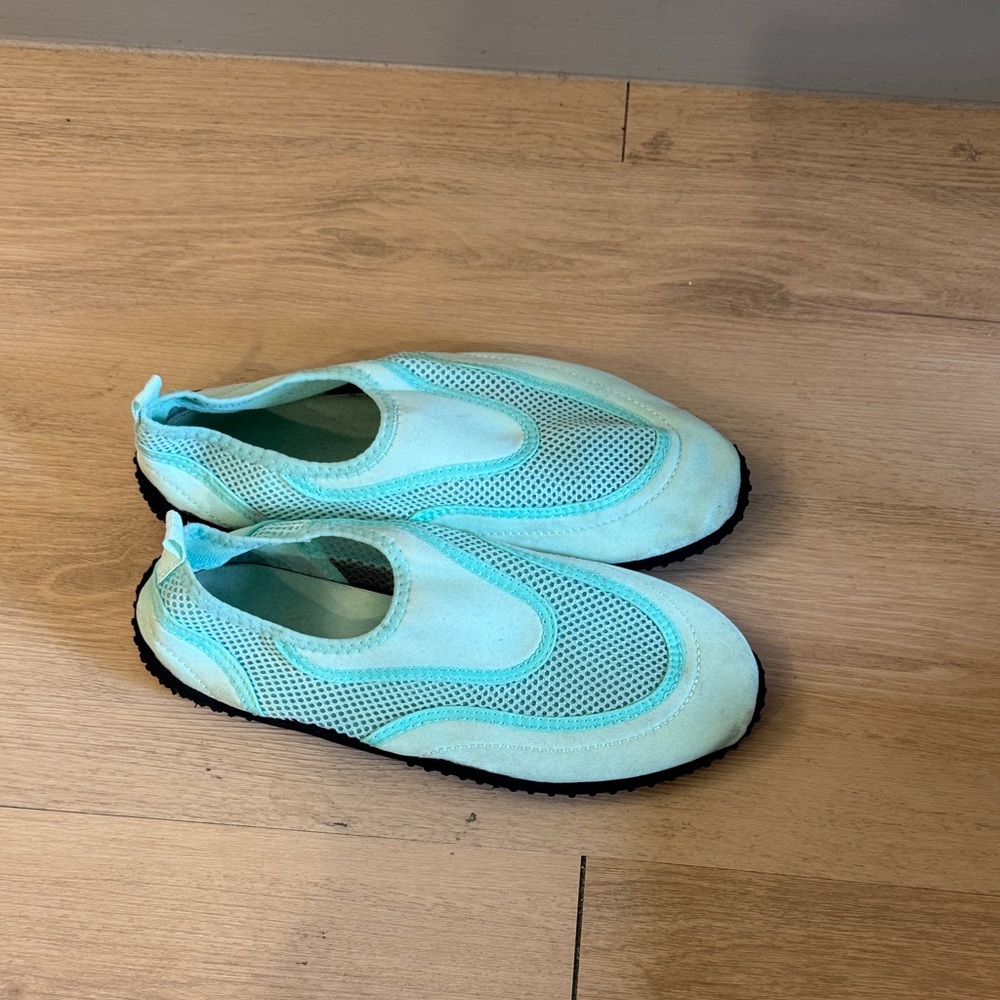Aqua Mesh Slip-On Sneakers